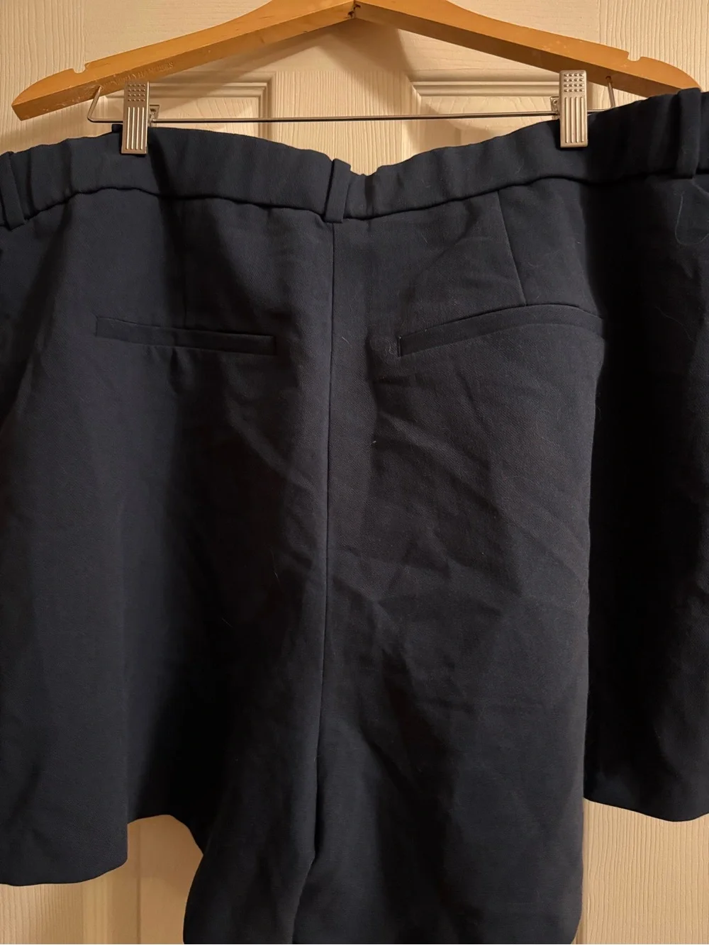 Abercrombie & Fitch Navy Flat Front Men’s Shorts